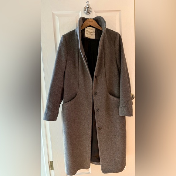 Wilfred by Aritzia Cocoon Coat | Italian Wool & Cashmere - Picture 3 of 7